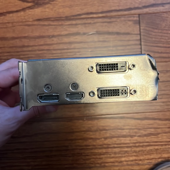 ASUS R9 370 Graphics Card - Picture 5 of 6